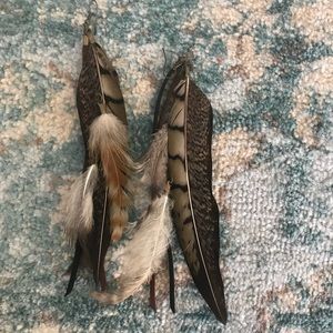 Feather earrings 🌙